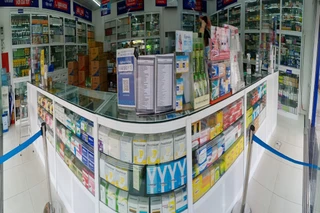 Nhà Thuốc FPT Long Châu 1026-1026A Tỉnh Lộ 43, P. Tam Bình, TP. Hồ Chí Minh
