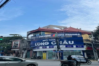 Nhà Thuốc FPT Long Châu Ngã Tư Sơn Đồng (Ngã Tư Sơn Đồng - Đối Điện Điện Máy Xanh), X. Sơn Đồng, TP. Hà Nội