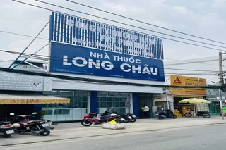 Nhà Thuốc FPT Long Châu 1008 Huỳnh Tấn Phát (Khu Dân Cư), P. Tân Mỹ, TP. Hồ Chí Minh