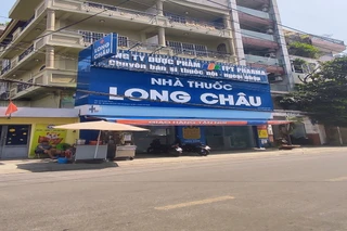 Nhà Thuốc FPT Long Châu 26-28 Nguyễn Cửu Vân (Ngã Tư Nguyễn Cửu Vân Và Trần Văn Khê), P. Gia Định, TP. Hồ Chí Minh