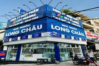 Nhà Thuốc FPT Long Châu 02B Hùng Vương (Ngã Tư Trục Đường Chính Giữa Hùng Vương Và TP. Buôn Ma Thuột), P. Diên Hồng, Tỉnh Gia Lai