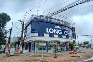 Nhà Thuốc FPT Long Châu  01 Nguyễn Trãi (Trung Tâm Thị Trấn), X. Chư Prông, Tỉnh Gia Lai
