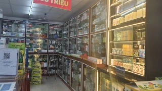 Nhà Thuốc FPT Long Châu 637-639 Hoàng Hoa Thám (Cạnh Chung Cư 671 Hoàng Hoa Thám), P. Ngọc Hà, TP. Hà Nội