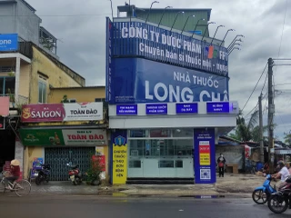 Nhà Thuốc FPT Long Châu 255 Phạm Văn Đồng (Ngã Ba Phạm Văn Đồng - Yết Kêu), P. Sông Cầu, Tỉnh Đắk Lắk