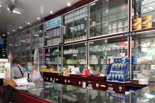 Nhà Thuốc FPT Long Châu 176 Ông Ích Khiêm, P. Hòa Bình, TP. Hồ Chí Minh