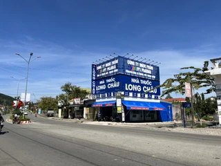 Nhà Thuốc FPT Long Châu 3 Đường 25/12 (Dưới Chân Cầu Quận, Gần Khu Trại Cá), X. Tánh Linh, Tỉnh Lâm Đồng