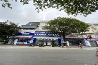 Nhà Thuốc FPT Long Châu LK1-02, Khu Đô Thị Mới Văn Phú (Đối Diện Chợ Văn La), P. Kiến Hưng, TP. Hà Nội