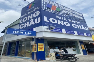 Nhà Thuốc FPT Long Châu 142 Mạc Thiên Tích, P. Hà Tiên, Tỉnh An Giang