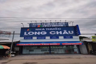 Nhà Thuốc FPT Long Châu 801 Nguyễn Trung Trực (Dưới Chân Cầu Quay, Ngay Vòng Xoay An Hòa), P. Rạch Giá, Tỉnh An Giang