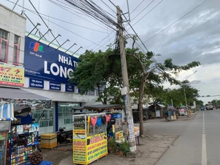 Nhà Thuốc FPT Long Châu 88 Quốc Lộ 50 (Ngã Ba Tân Kim), X. Cần Giuộc, Tỉnh Tây Ninh