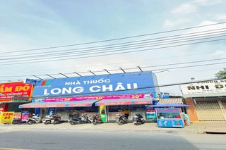 Nhà Thuốc FPT Long Châu 1026-1026A Tỉnh Lộ 43, P. Tam Bình, TP. Hồ Chí Minh
