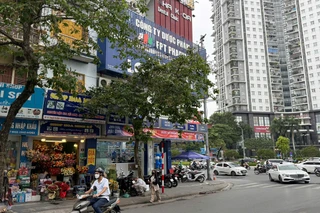 Nhà Thuốc FPT Long Châu 25 Trần Duy Hưng (Ngã 3 Trần Duy Hưng - Nguyễn Thị Định), P. Yên Hòa, TP. Hà Nội