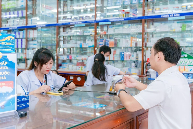 bai-viet/long-chau-va-dai-bac-group-dua-hang-chinh-hang-den-tay-nguoi-tieu-dung.html