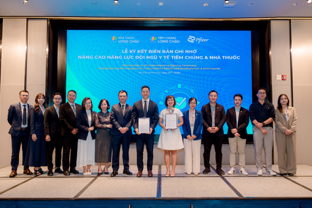 bai-viet/long-chau-hop-tac-pfizer-xay-dung-la-chan-y-te-nang-tam-chuyen-mon-doi-ngu-tiem-chung-va-nha-thuoc-vi-suc-khoe-cong-dong.html