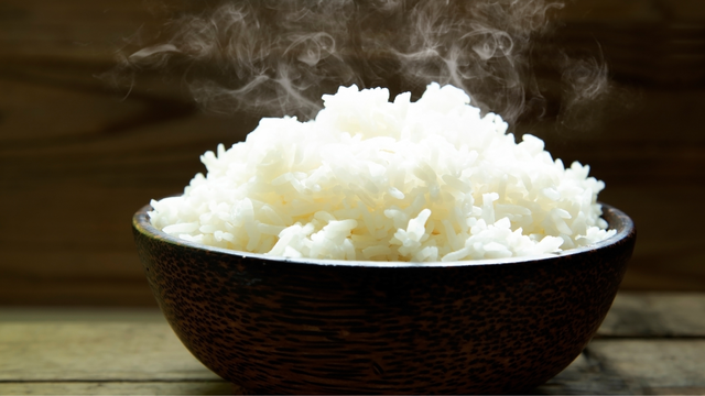 bai-viet/nguoi-co-axit-uric-cao-duoc-an-com-trang-khong-dau-la-muc-an-toan.html