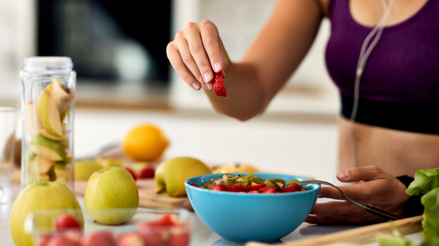 bai-viet/10-loai-thuc-pham-vang-giup-ngan-ngua-dot-quy-bao-ve-tim-mach.html