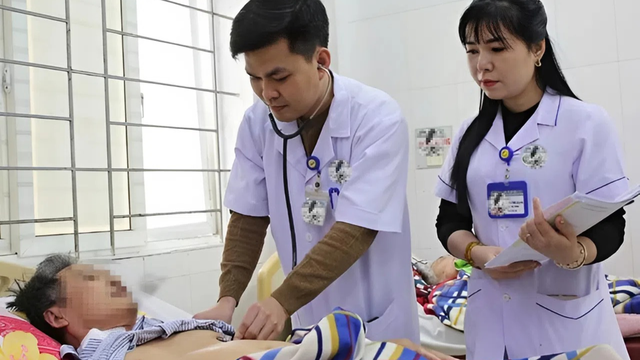 bai-viet/ha-tinh-ngung-tim-ngay-tai-sanh-cap-cuu-benh-nhan-67-tuoi-duoc-cuu-song-kip-thoi-10009.html