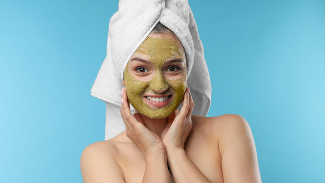 bai-viet/kham-pha-7-loi-ich-cua-tra-xanh-voi-lan-da.html