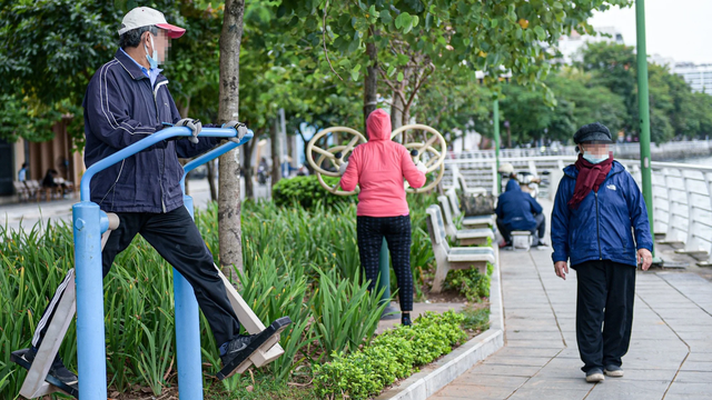 bai-viet/khuyen-cao-nguoi-cao-tuoi-kiem-soat-nguy-co-phong-dot-quy-nao-dip-tet-10009.html