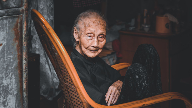 bai-viet/nguoi-dot-quy-de-suy-sup-neu-tu-co-lap-ban-than.html