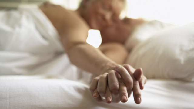 bai-viet/phu-nu-55-tuoi-con-ham-muon-khong-su-that-ve-sinh-ly-tuoi-trung-nien.html