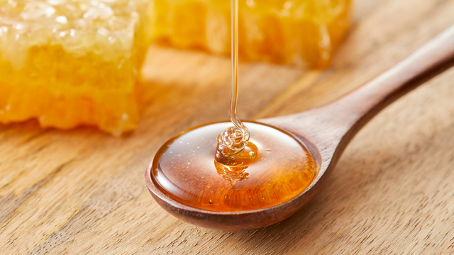 bai-viet/tien-dai-thao-duong-co-nen-uong-nuoc-mat-ong-moi-ngay.html