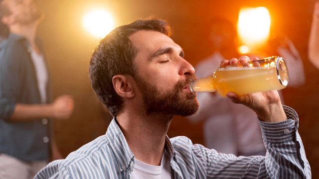 bai-viet/uong-ruou-co-beo-khong-su-that-can-biet-ve-ruou.html