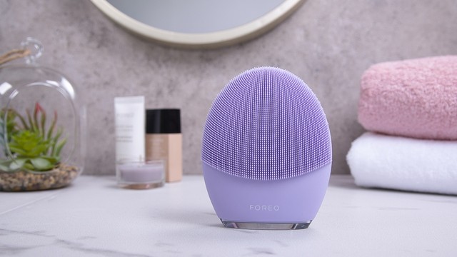 bai-viet/10-cau-hoi-thuong-gap-khi-su-dung-may-rua-mat-may-rua-mat-foreo-bi-phong-71393.html