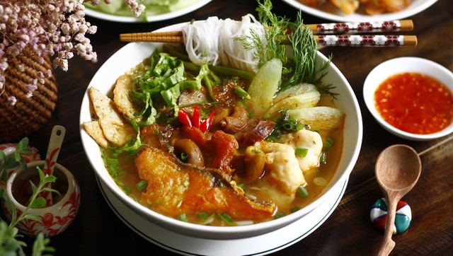 bai-viet/1-bat-bun-ca-bao-nhieu-calo-thanh-phan-dinh-duong-co-trong-bun-ca.html