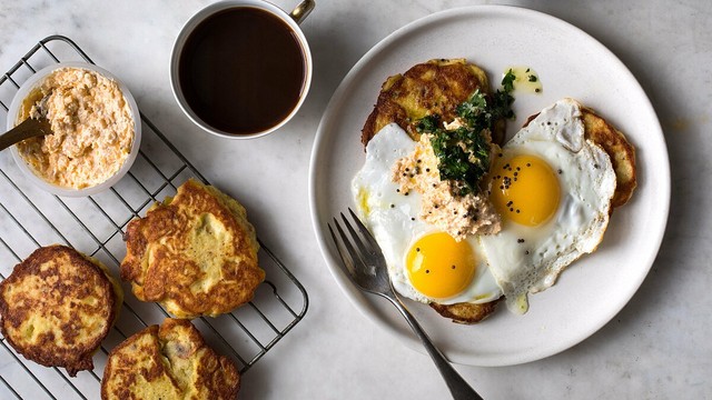 bai-viet/nen-an-sang-luc-may-gio-nhung-thoi-quen-an-sang-co-hai-cho-suc-khoe.html