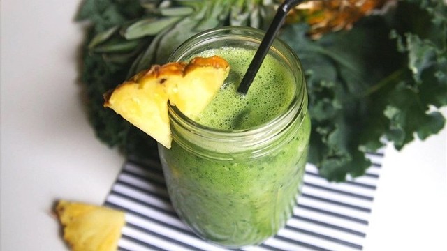 bai-viet/sinh-to-cai-kale-dua-va-cac-cong-thuc-detox-co-the-tu-cai-kale.html