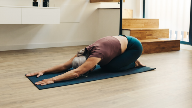 bai-viet/5-tu-the-yoga-don-gian-giup-mau-huyet-luu-thong-phong-dot-quy.html