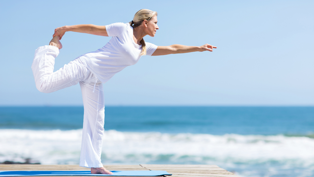 bai-viet/6-cach-can-bang-noi-tiet-to-o-do-tuoi-trung-nien.html