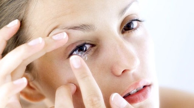 bai-viet/7-dieu-quan-trong-ma-moi-nguoi-deo-kinh-ap-trong-phai-biet-55417.html