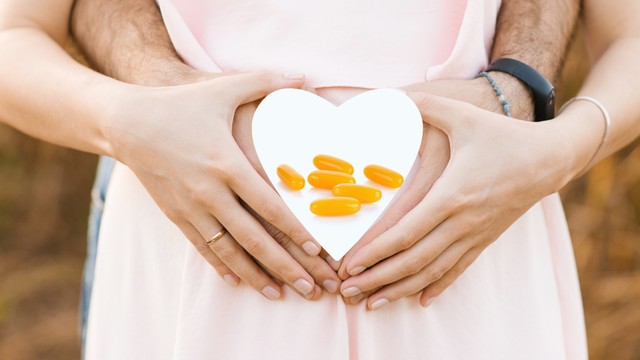 bai-viet/tac-dung-cua-sua-ong-chua-voi-ba-bau-va-nhung-luu-y-khi-su-dung.html