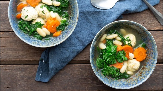 bai-viet/cac-cong-thuc-nau-canh-cai-kale-bo-duong-thanh-mat.html