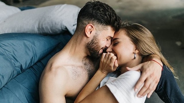 bai-viet/quan-he-lau-ra-co-phai-yeu-sinh-ly-khong-nguyen-nhan-va-cach-khac-phuc.html