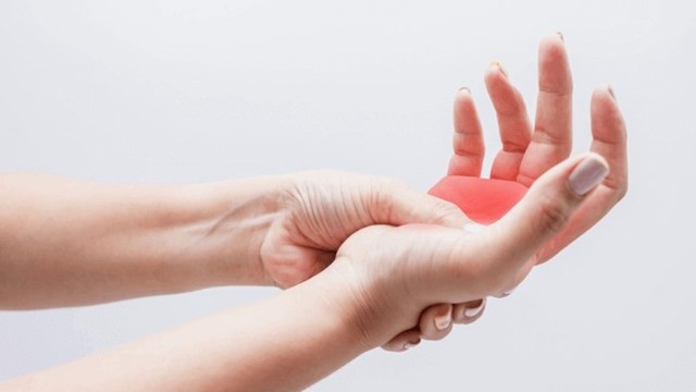 bai-viet/te-moi-chan-tay-nguyen-nhan-va-cac-bien-phap-khac-phuc.html