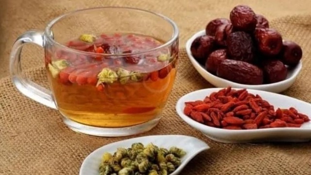 bai-viet/uong-nuoc-tao-do-kho-co-tac-dung-gi-giai-dap-day-du.html