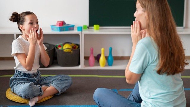 bai-viet/bai-tap-chua-noi-ngong-hieu-qua-va-don-gia-cho-tre-ngay-tai-nha.html