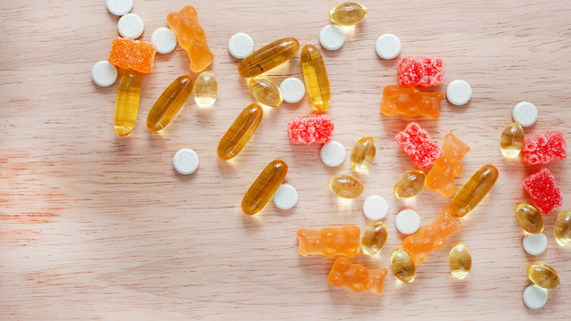 bai-viet/ban-co-biet-vitamin-khoang-chat-co-the-gay-doc-neu-bo-sung-qua-nhieu.html