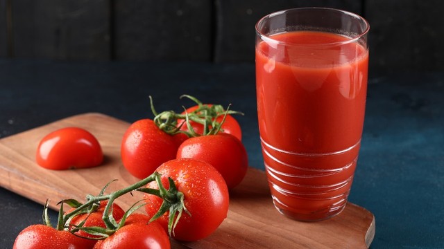 bai-viet/bat-mi-cach-lam-sinh-to-ca-chua-giam-can-de-uong-va-hieu-qua.html