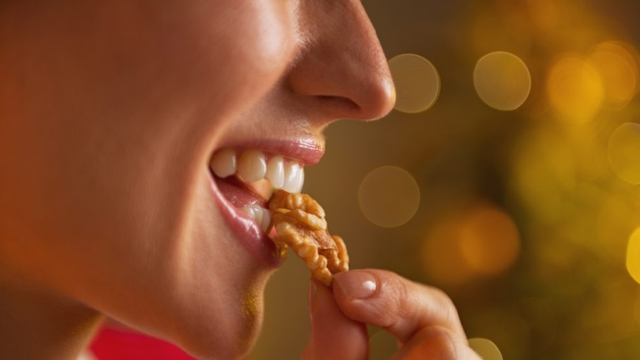 bai-viet/bat-ngo-truoc-tac-dung-cua-qua-oc-cho-voi-phu-nu.html