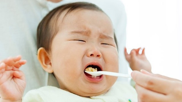 bai-viet/be-10-thang-bieng-an-phai-lam-sao-mach-ban-mot-so-giai-phap-hieu-qua.html