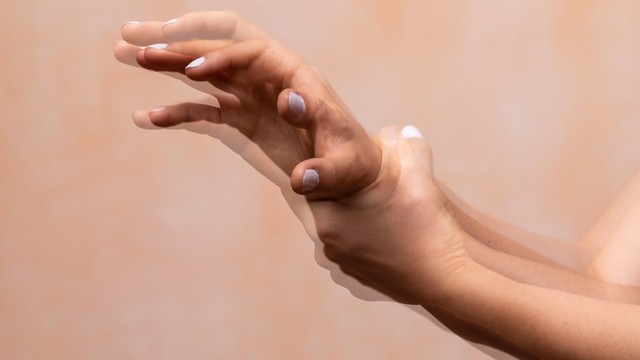 bai-viet/benh-parkinson-run-tay-phai-lam-sao-de-chua-khoi-58354.html