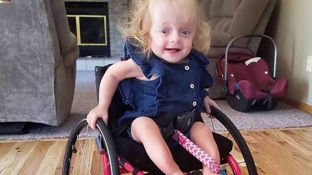 bai-viet/benh-xuong-thuy-tinh-co-chua-duoc-khong-60445.html