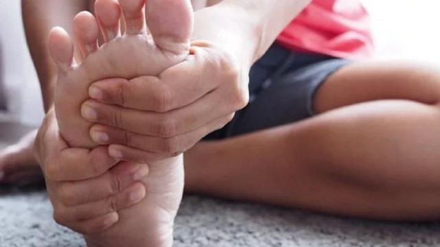 bai-viet/giai-dap-bi-chuot-rut-co-phai-thieu-canxi-khong.html