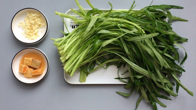 bai-viet/bi-mun-co-nen-an-rau-muong-khong-nhung-dieu-can-biet-ve-rau-muong-va-da-mun.html