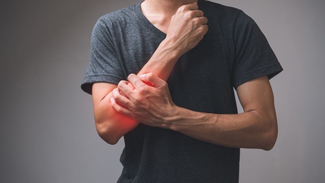 bai-viet/bi-thap-khop-nen-lam-gi-cach-dieu-tri-che-do-sinh-hoat-va-dinh-duong.html