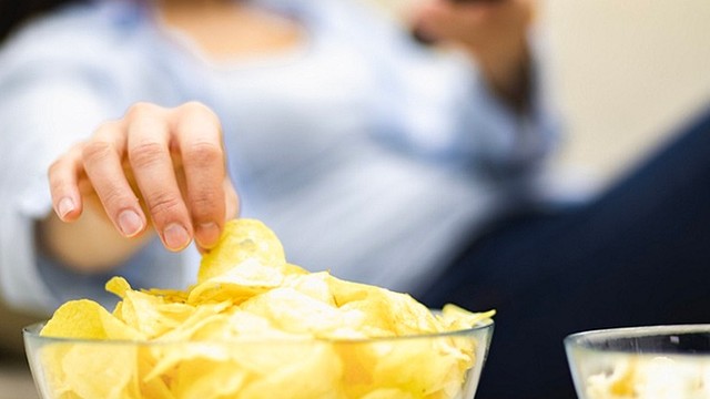 bai-viet/an-bim-bim-co-gay-ung-thu-khong-tac-hai-khi-an-bim-bim-thuong-xuyen.html